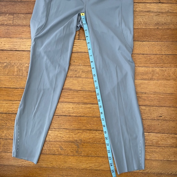 NWT Lululemon Fast and Free HR Tight 25” With Pockets in Gray Size 10 - Picture 8 of 13